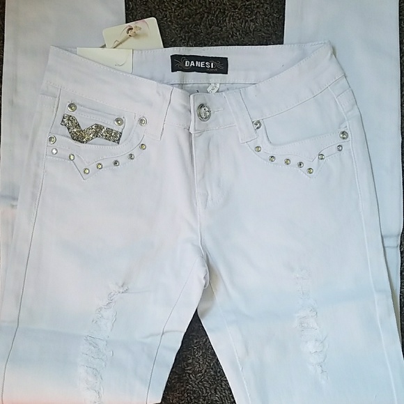 DANESI - Picture 3 of 8